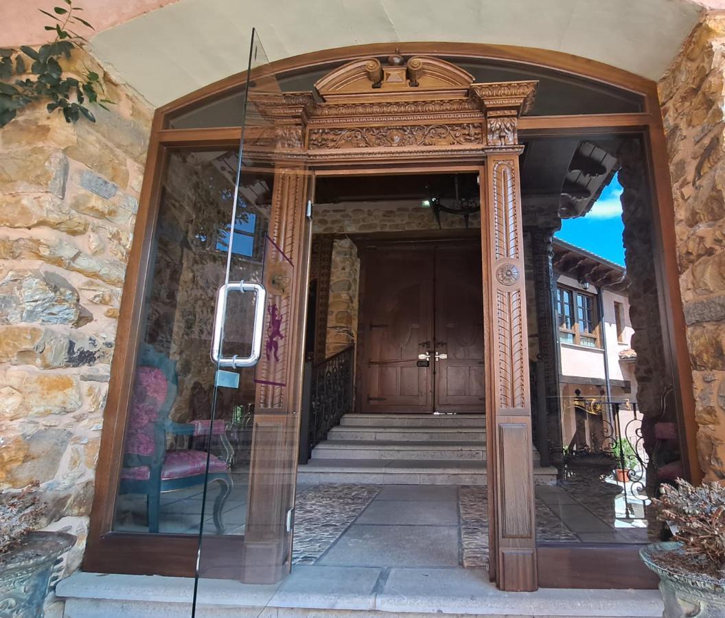 Palacio Del Conde De Rebolledo Villaviciosa de la Ribera Exteriér fotografie