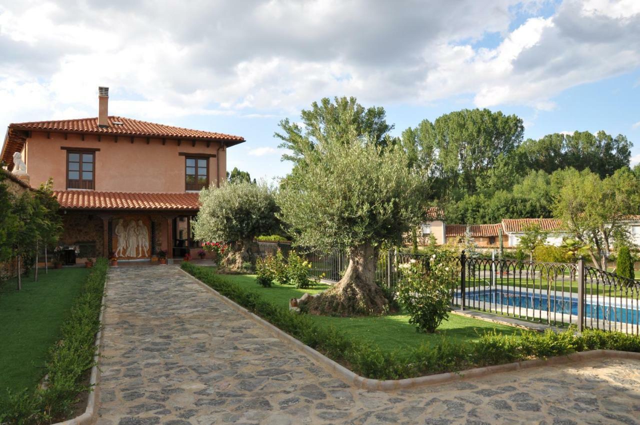 Palacio Del Conde De Rebolledo Villaviciosa de la Ribera Exteriér fotografie